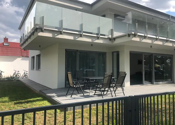 Front * Balatonboglár